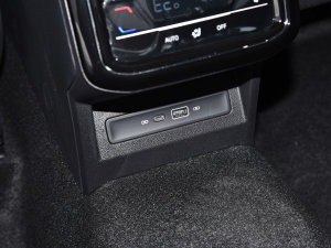 2023430PHEV ӺA п؅^