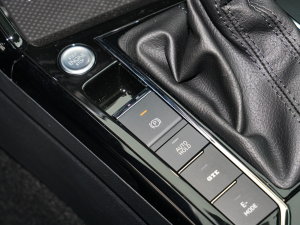 2023430PHEV ̄հ v܇Ƅ