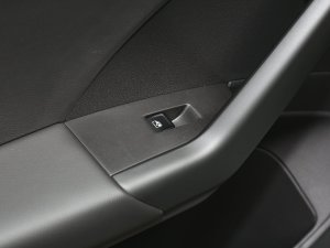 20231.5L Ԅ(dng)m ܇(ch)ƅ^(q)