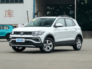 2023款1.5L 自动风尚版 左前45度