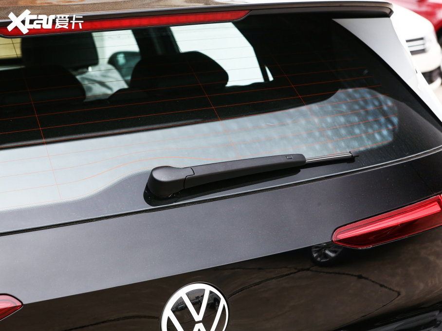 2023���ID.3 ����������