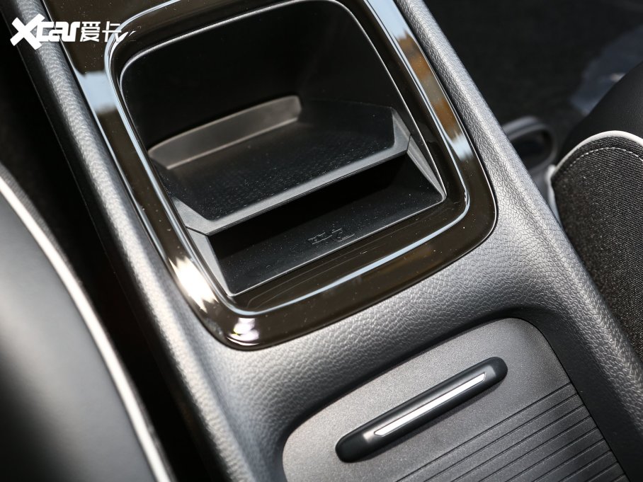 2023���ID.3 ����������