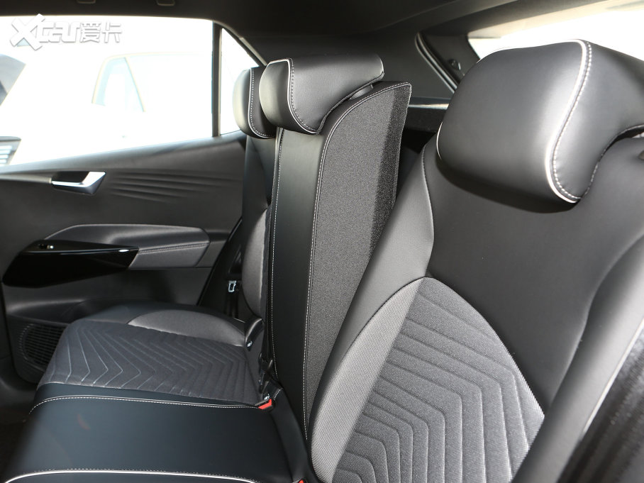 2023���ID.3 ����������