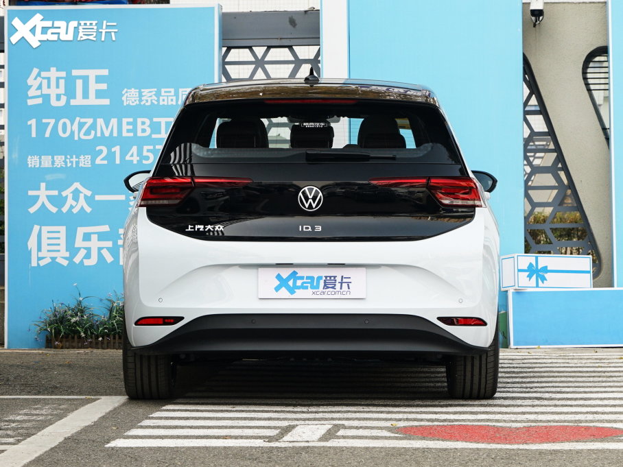 2023���ID.3 �O�ǰ�