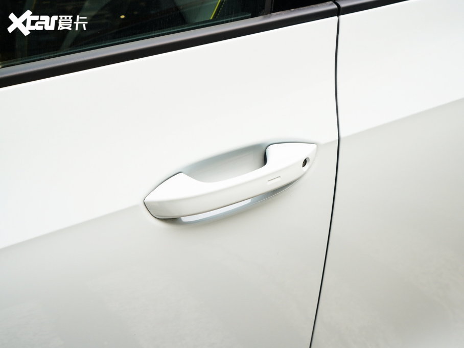 2023���ID.3 �O�ǰ�