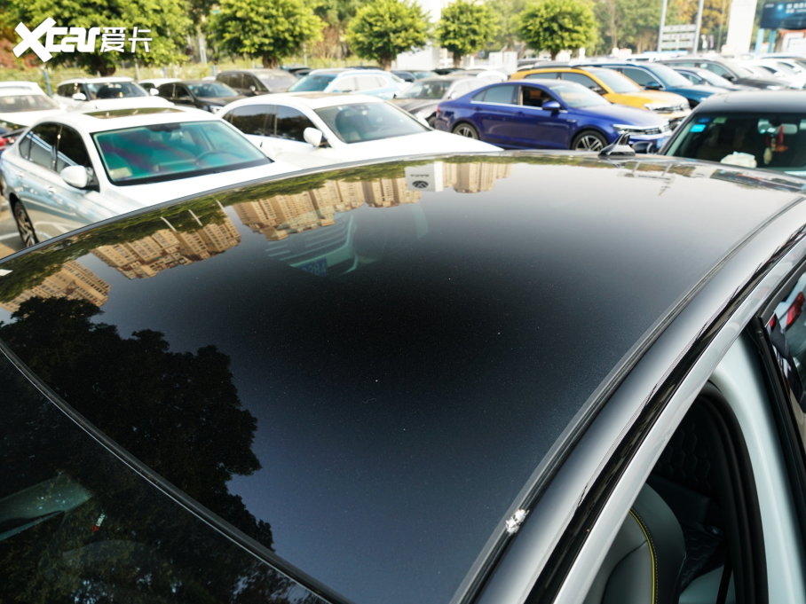 2023���ID.3 �O�ǰ�