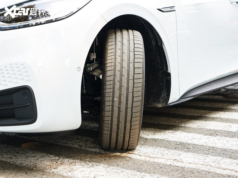 2023���ID.3 �O�ǰ�