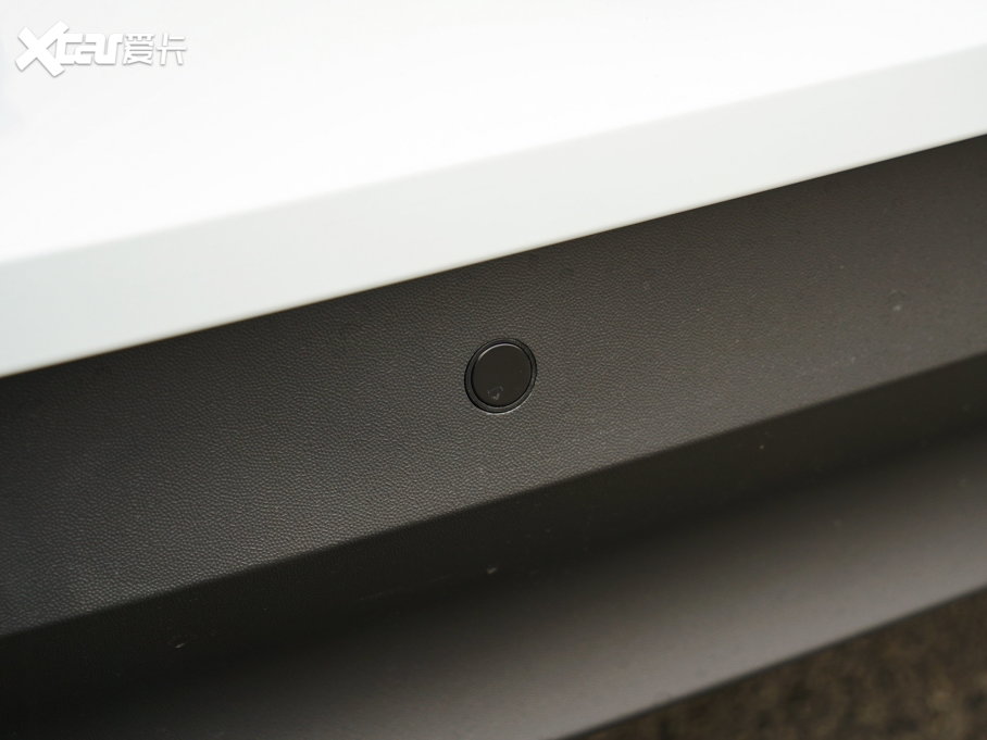 2023���ID.3 �O�ǰ�