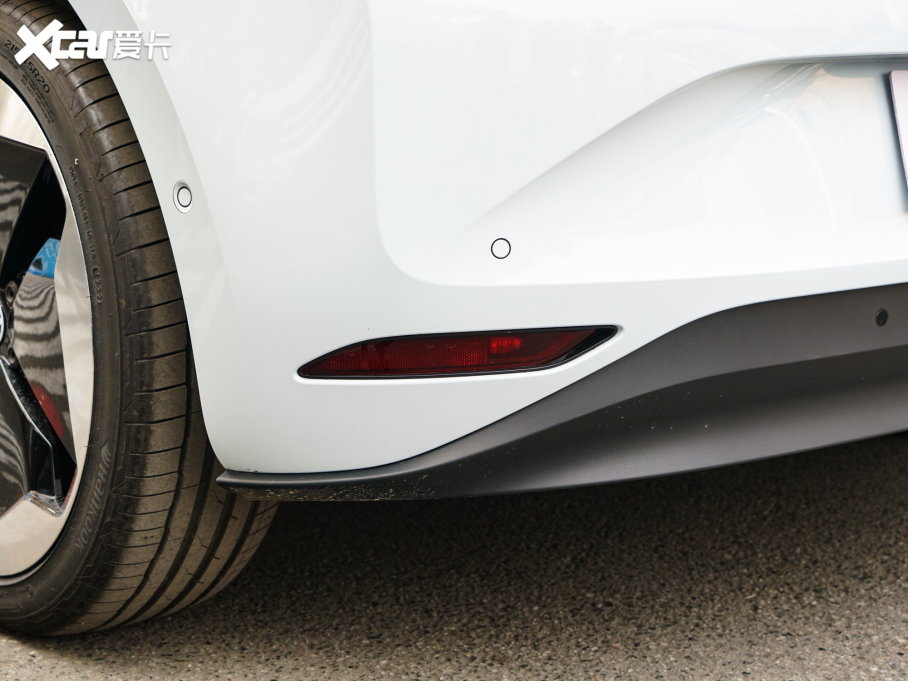 2023���ID.3 �O�ǰ�