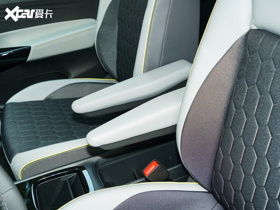 2023���ID.3 �O�ǰ�