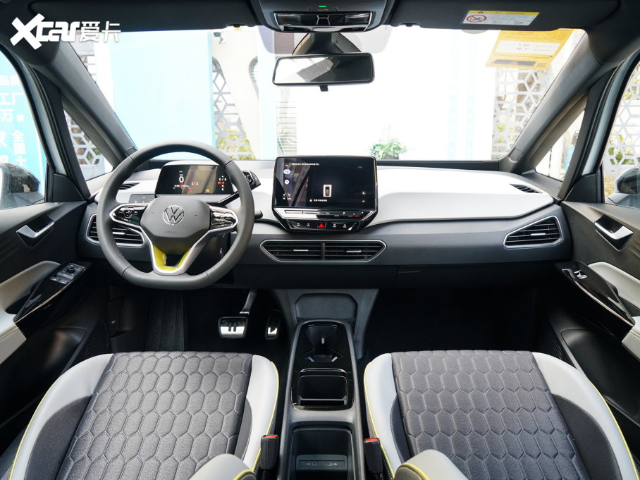 2023���ID.3 �O�ǰ�