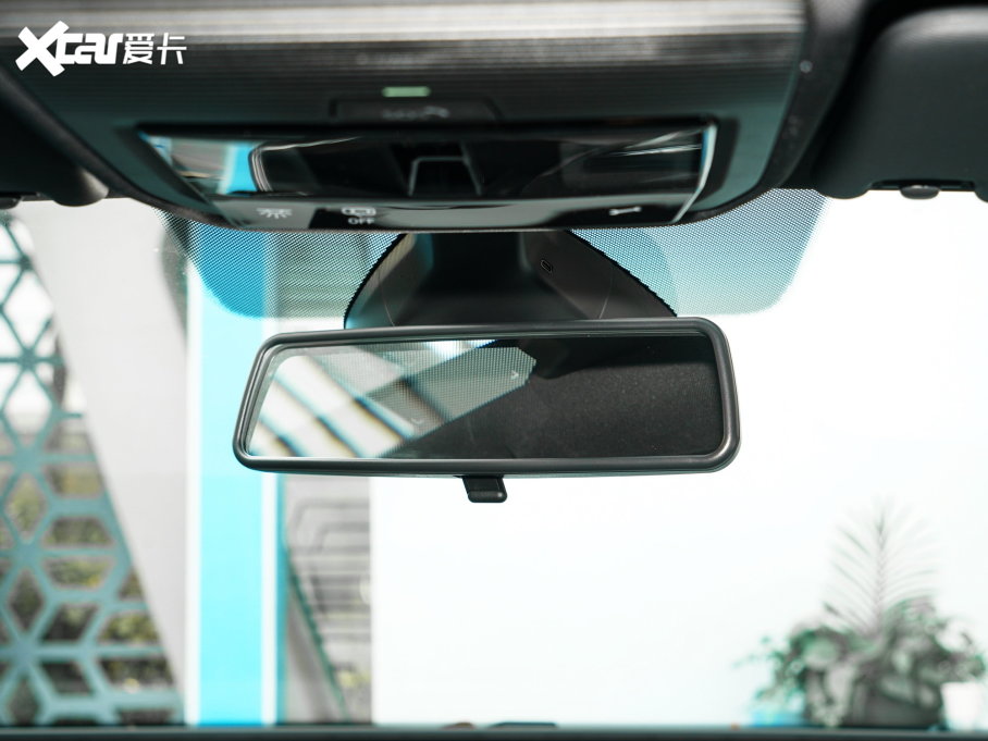 2023���ID.3 �O�ǰ�