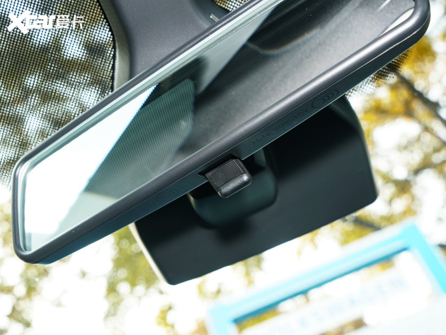 2023���ID.3 �O�ǰ�