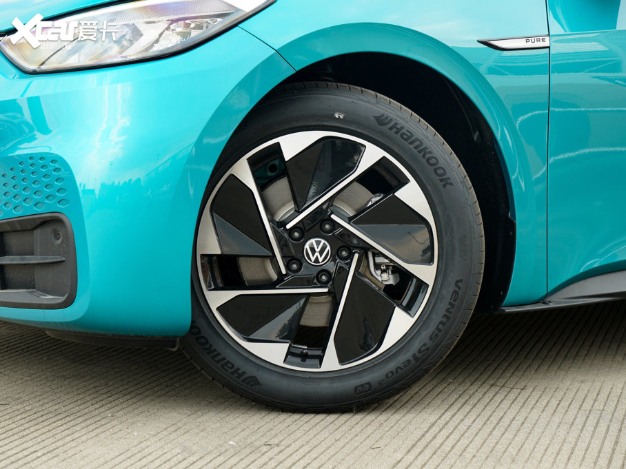 2023���ID.3 ������ ����������