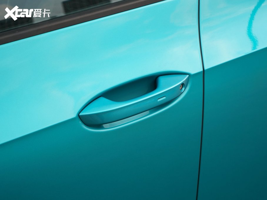 2023���ID.3 ������ ����������