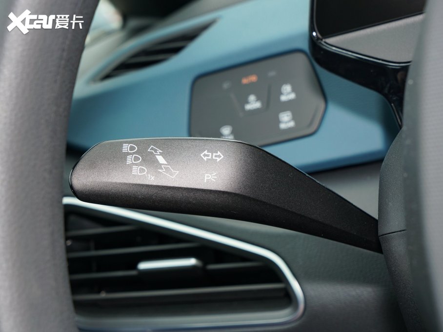 2023���ID.3 ������ ����������