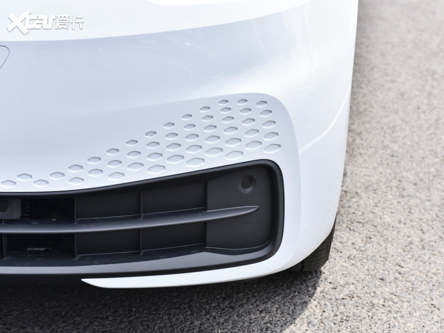 2023���ID.3 ������ �O�ǰ�