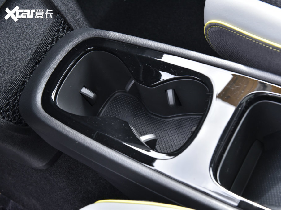 2023���ID.3 ������ �O�ǰ�