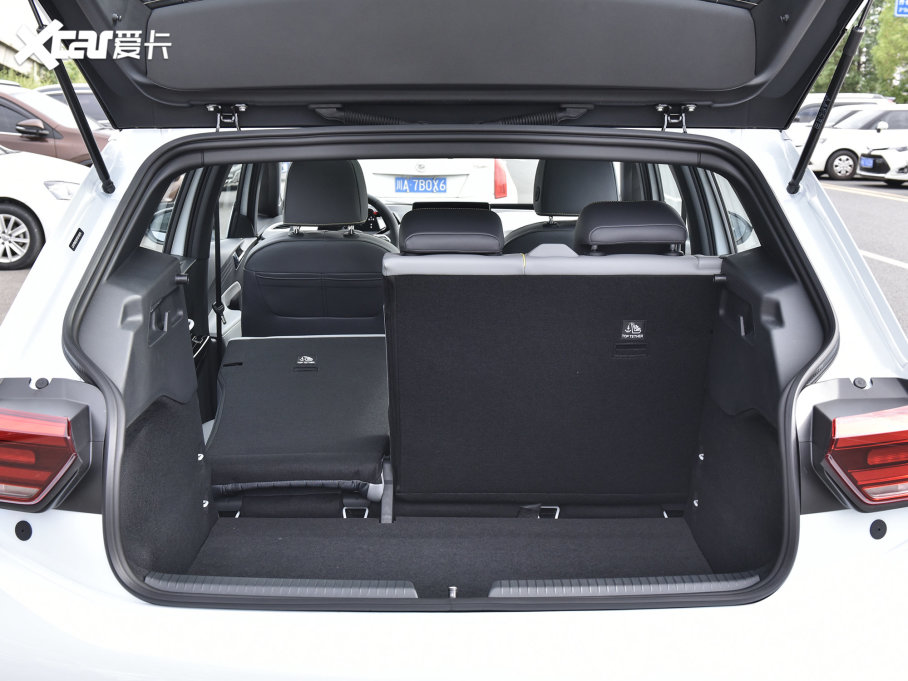 2023���ID.3 ������ �O�ǰ�