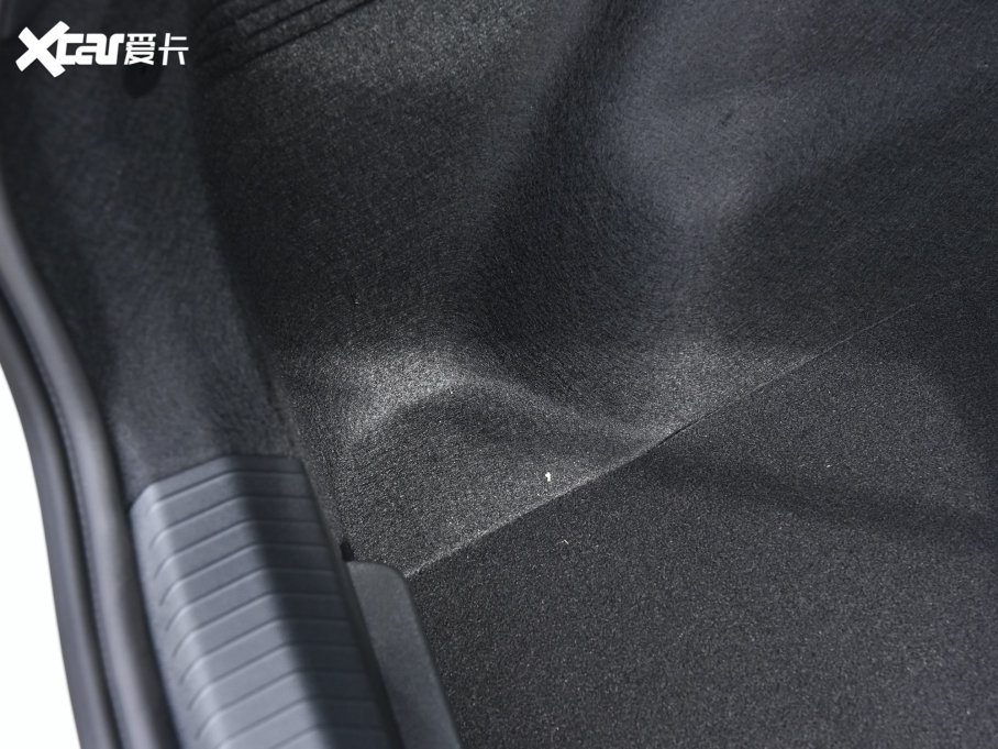 2023���ID.3 ������ �O�ǰ�