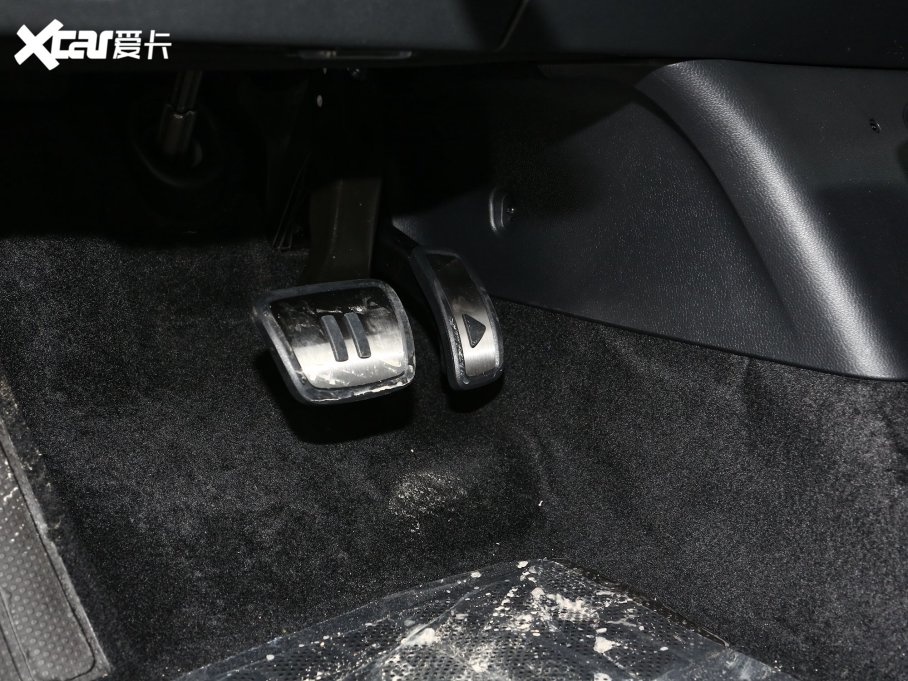 2023��ID.4 X �����L�m����