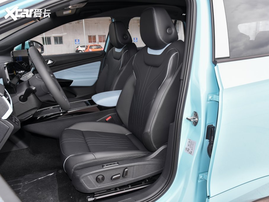 2023��ID.4 X ������ �O���L�m����