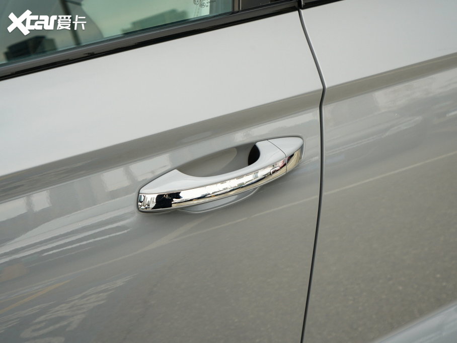 2023; 300TSI (q)M°