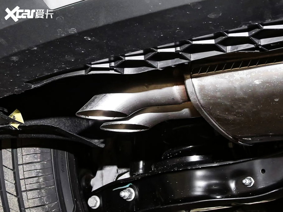 2023; 300TSI (q)M°