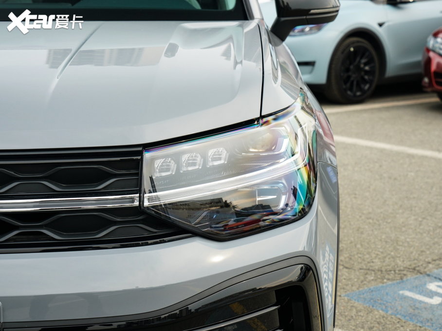 2023��;�� 300TSI ���M�°�