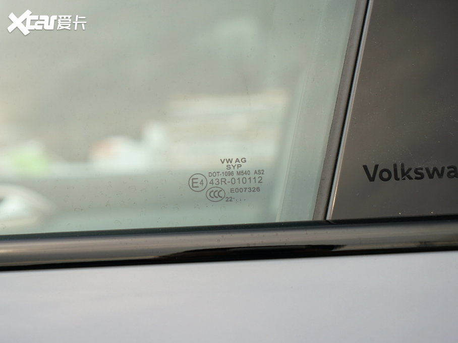 2023; 300TSI (q)M°