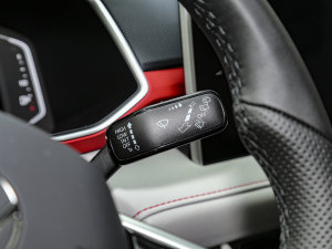 2023300TSI (q) п؅^(q)