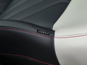 2023300TSI (q) п؅^(q)