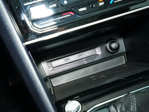 2023300TSI M° п؅^