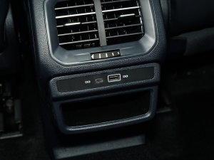 2023300TSI M° п؅^