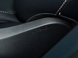 2023300TSI M° п؅^