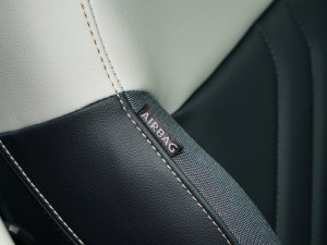 2023300TSI M° п؅^