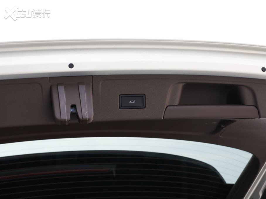 2024����Ȼ 380TSI ��Ş��