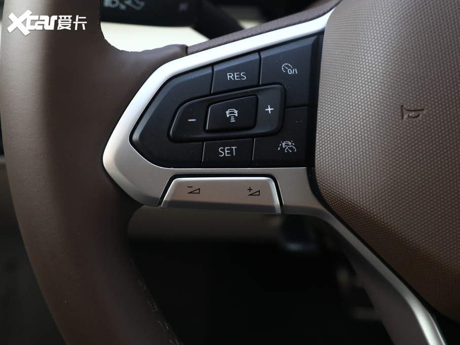 2024����Ȼ 380TSI ��Ş��