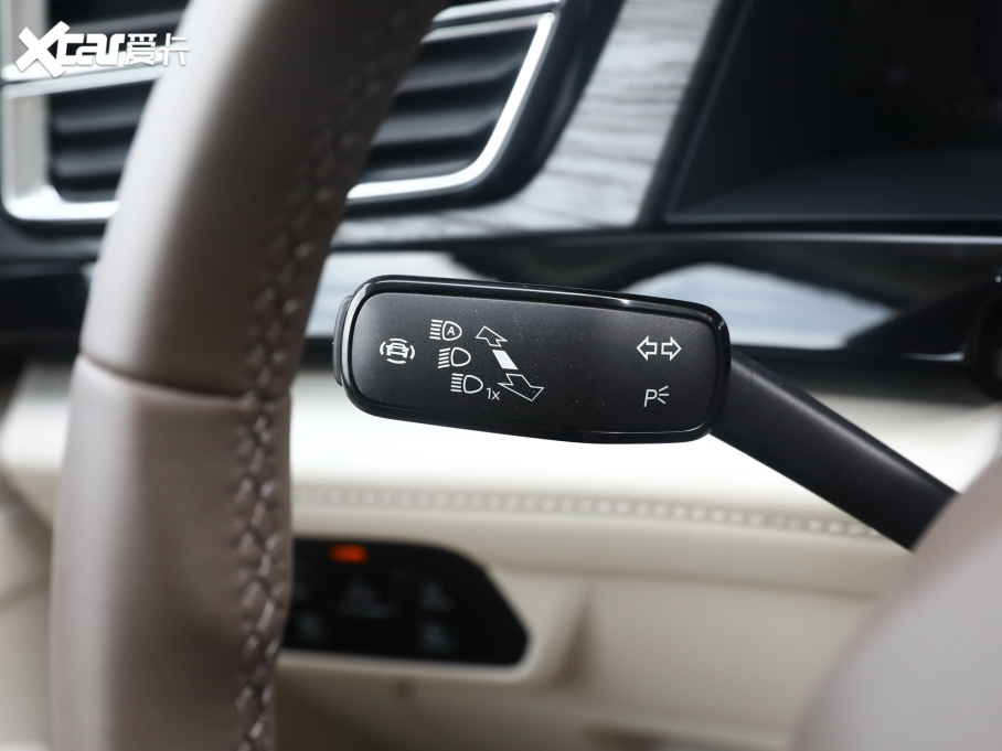 2024����Ȼ 380TSI ��Ş��