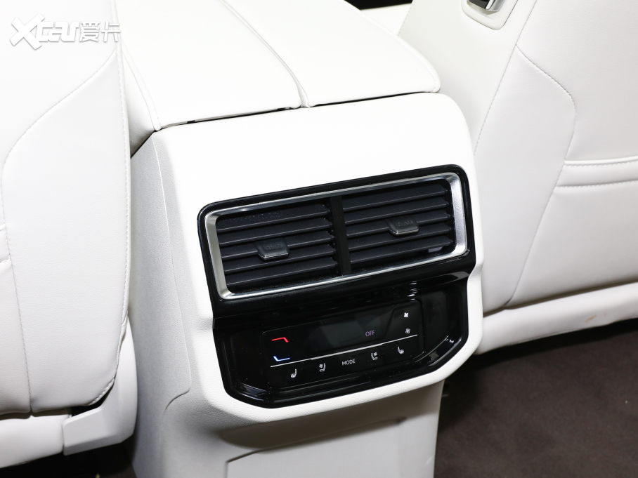 2024����Ȼ 380TSI ��Ş��