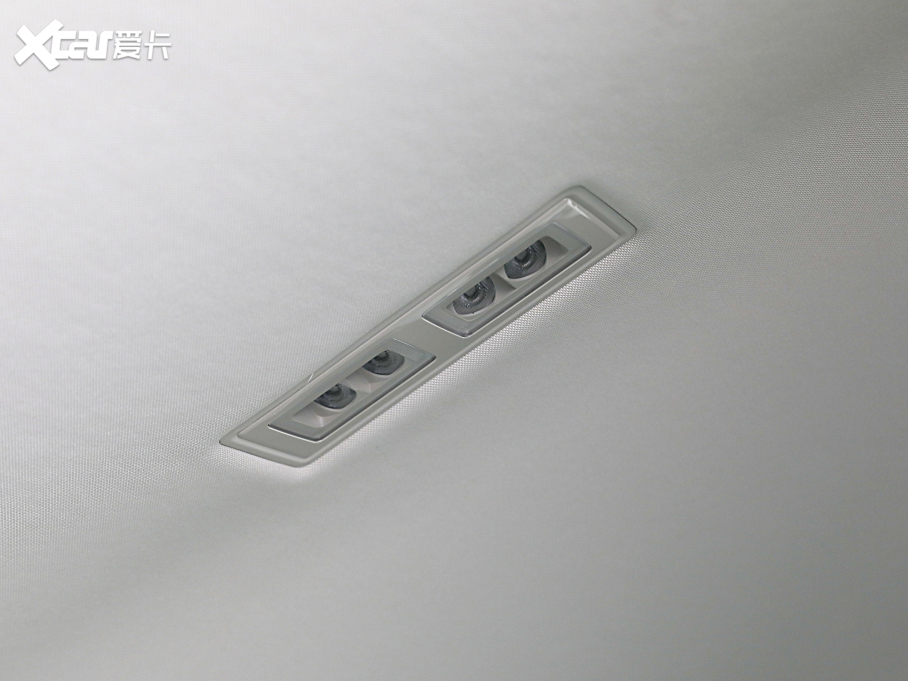 2024����Ȼ 380TSI ��Ş��