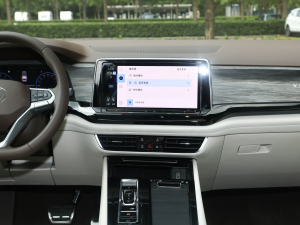 2024款380TSI 旗舰版 中控台