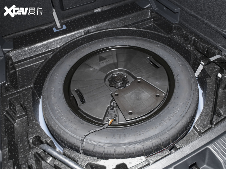 2024;^L PRO 380TSI (q)R-Line