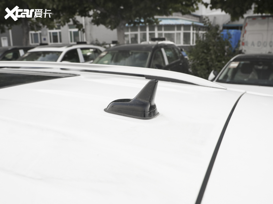 2024;^L 300TSI ԄӃv