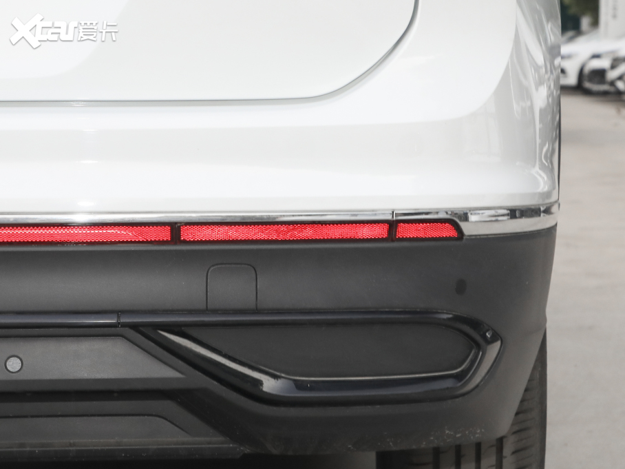 2024;^L 300TSI ԄӃv