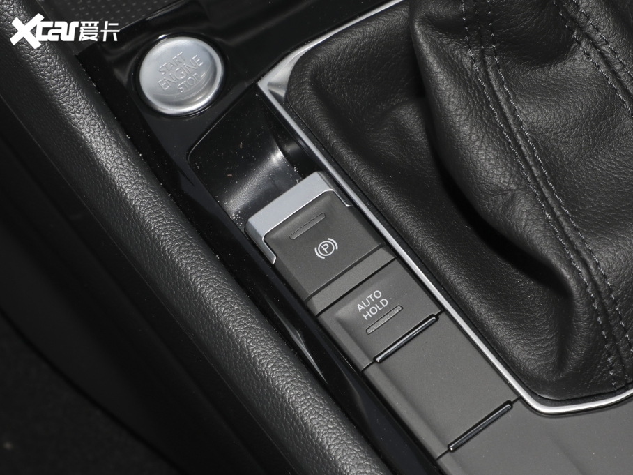 2024;^L 300TSI ԄӃv