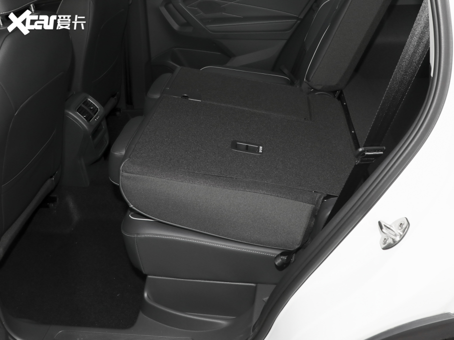 2024;^L 300TSI ԄӃv