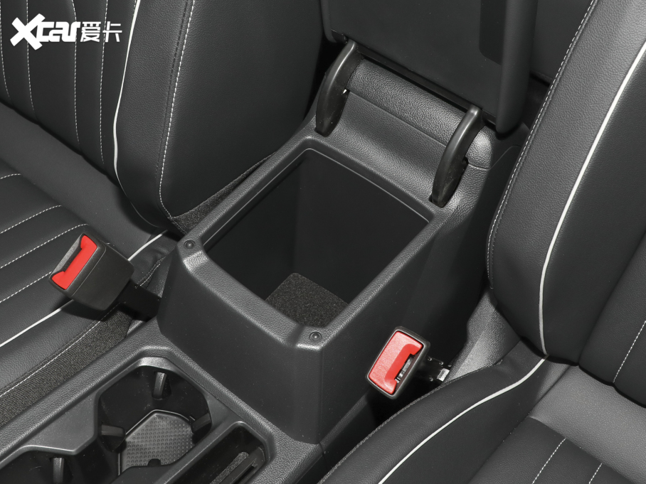 2024;^L 300TSI ԄӃv