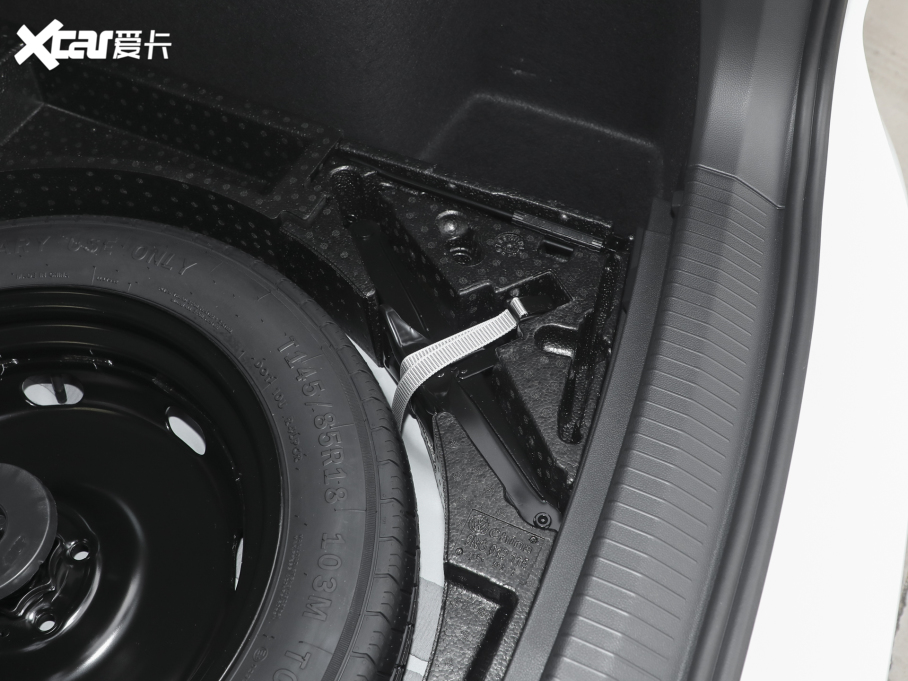 2024;^L 300TSI ԄӃv