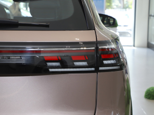 2024PRO 330TSI (q)R-LineI(lng) (x)(ji)^